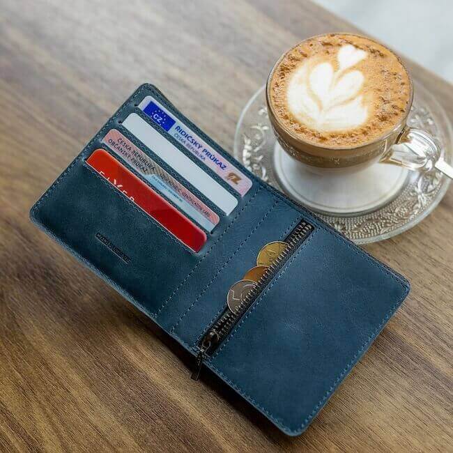 Recenze FIXED Tag Card