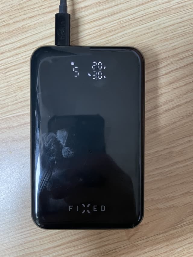 Recenze Powerbanka FIXED Zen 20 Pro