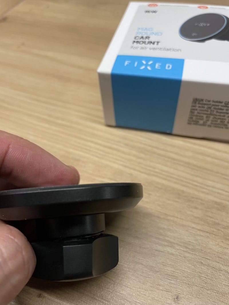 Recenze Fixed qi2 nabíječek do auta
